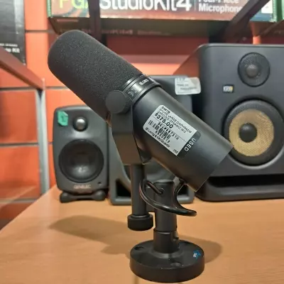 Shure - SM7B 2